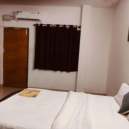 Hotel Explorer Calangute Zewnętrze zdjęcie