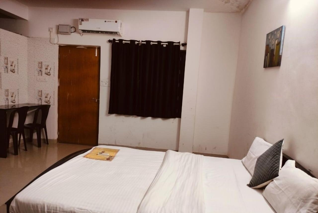 Hotel Explorer Calangute Zewnętrze zdjęcie