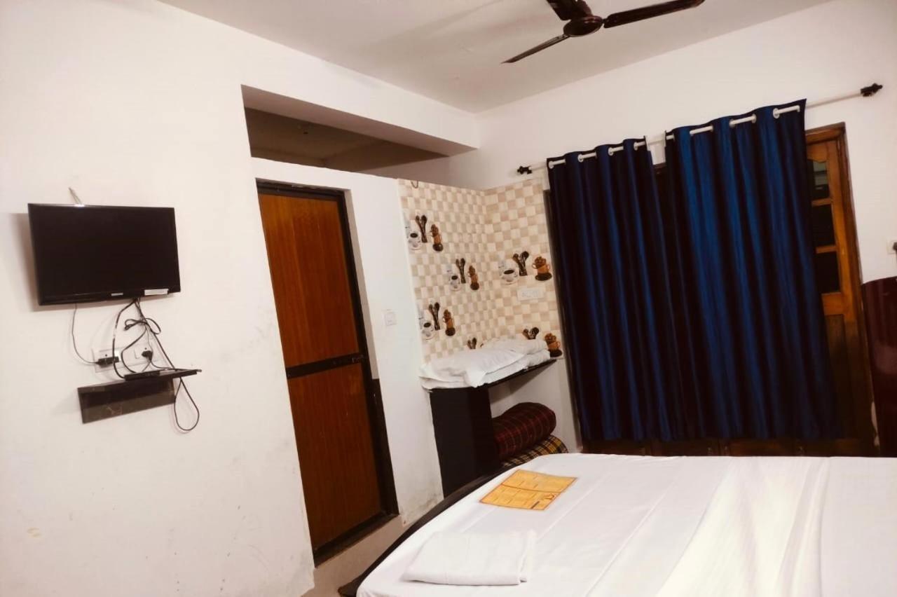 Hotel Explorer Calangute Zewnętrze zdjęcie